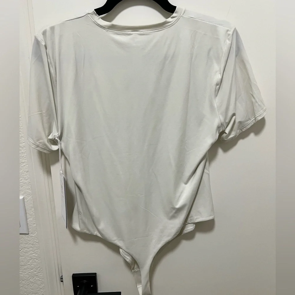 Seriously Soft Nulu White Crewneck Bodysuit size xl tags attached - Picture 5 of 5